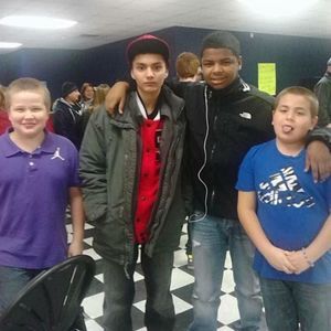 Meet your Posher, Hunter